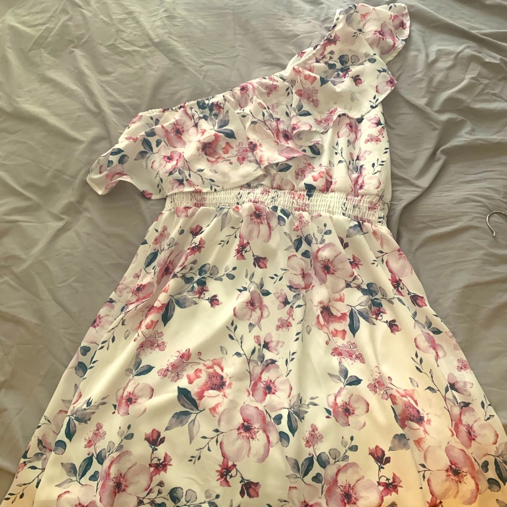 NEVER WORN - One Shoulder Sundress